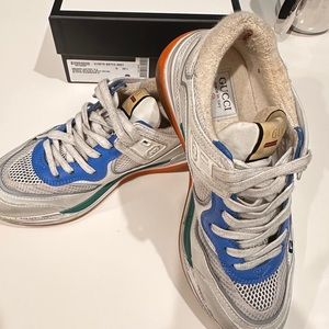 Gucci Unisex 38+ Gently worn